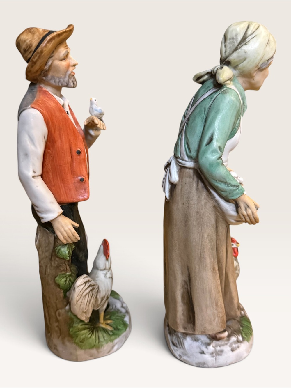 Vintage Homco Model 1434 "Old Farm Couple" Porcelain Figurine Pair - Picture 4 of 11